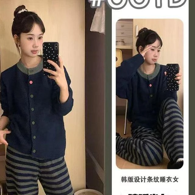 韩式条纹半丝绒秋冬女式睡衣新款式珊瑚绒衬里加厚保暖亲肤装