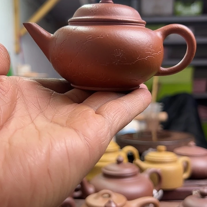 茶壶紫砂宜兴原矿生砂朱泥刻绘水平90cc紫砂壶
