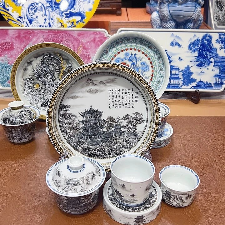 摆件陶景德镇陶瓷学院副院长等职务