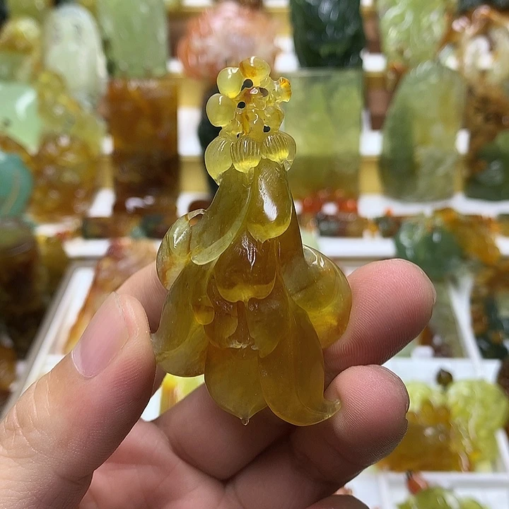 蛇纹石玉未镶嵌珠宝半成品