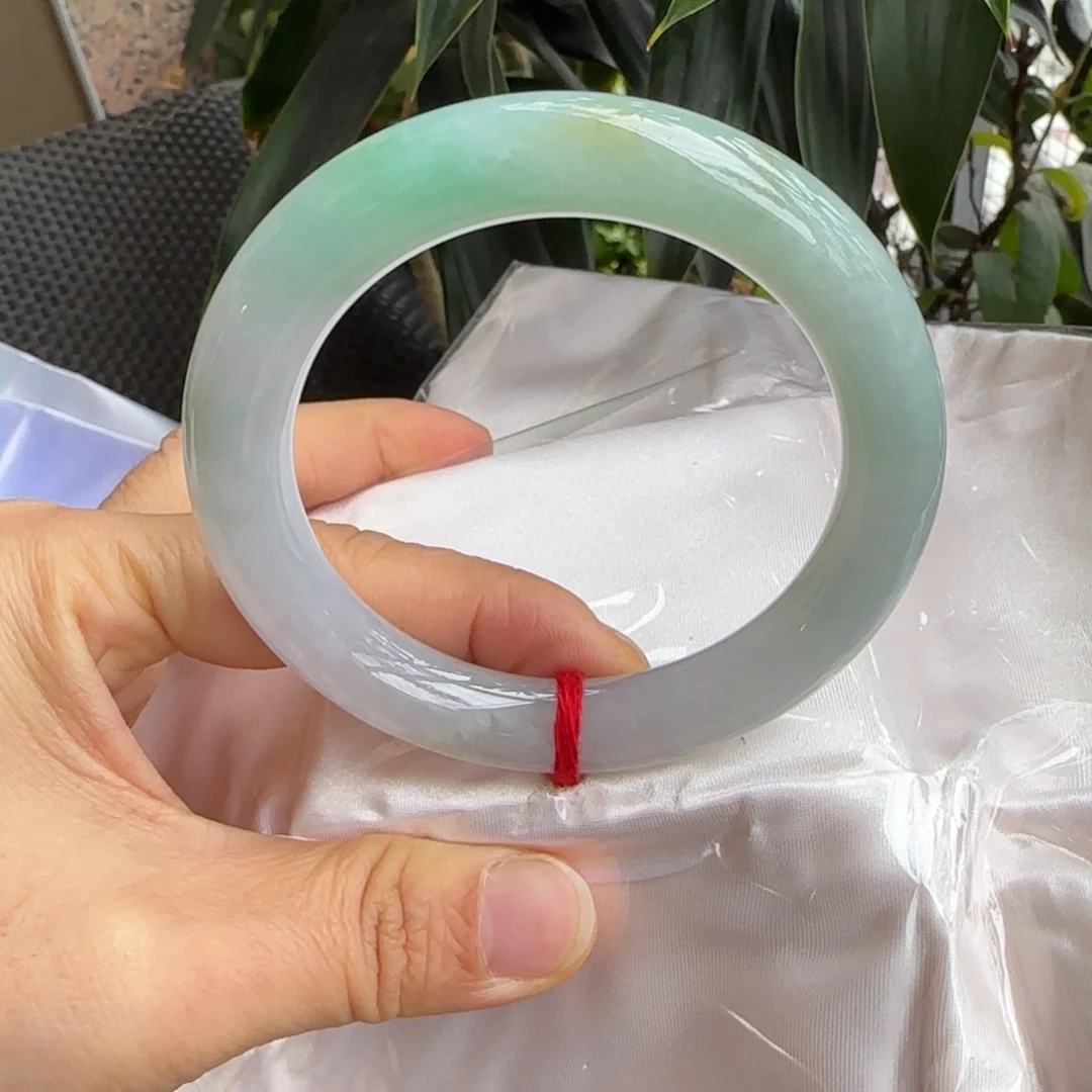 翡翠未镶嵌手镯56.7圆条手镯