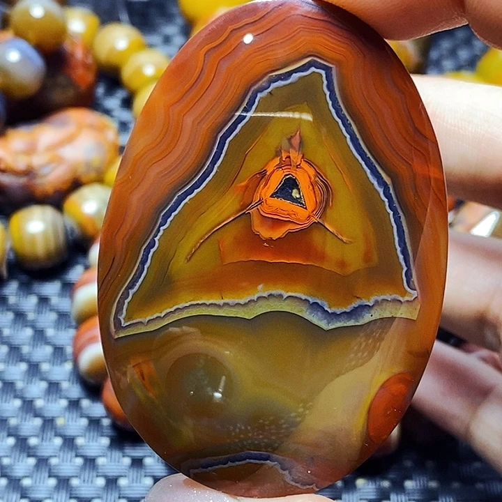 玛瑙/玉髓颈饰未镶嵌