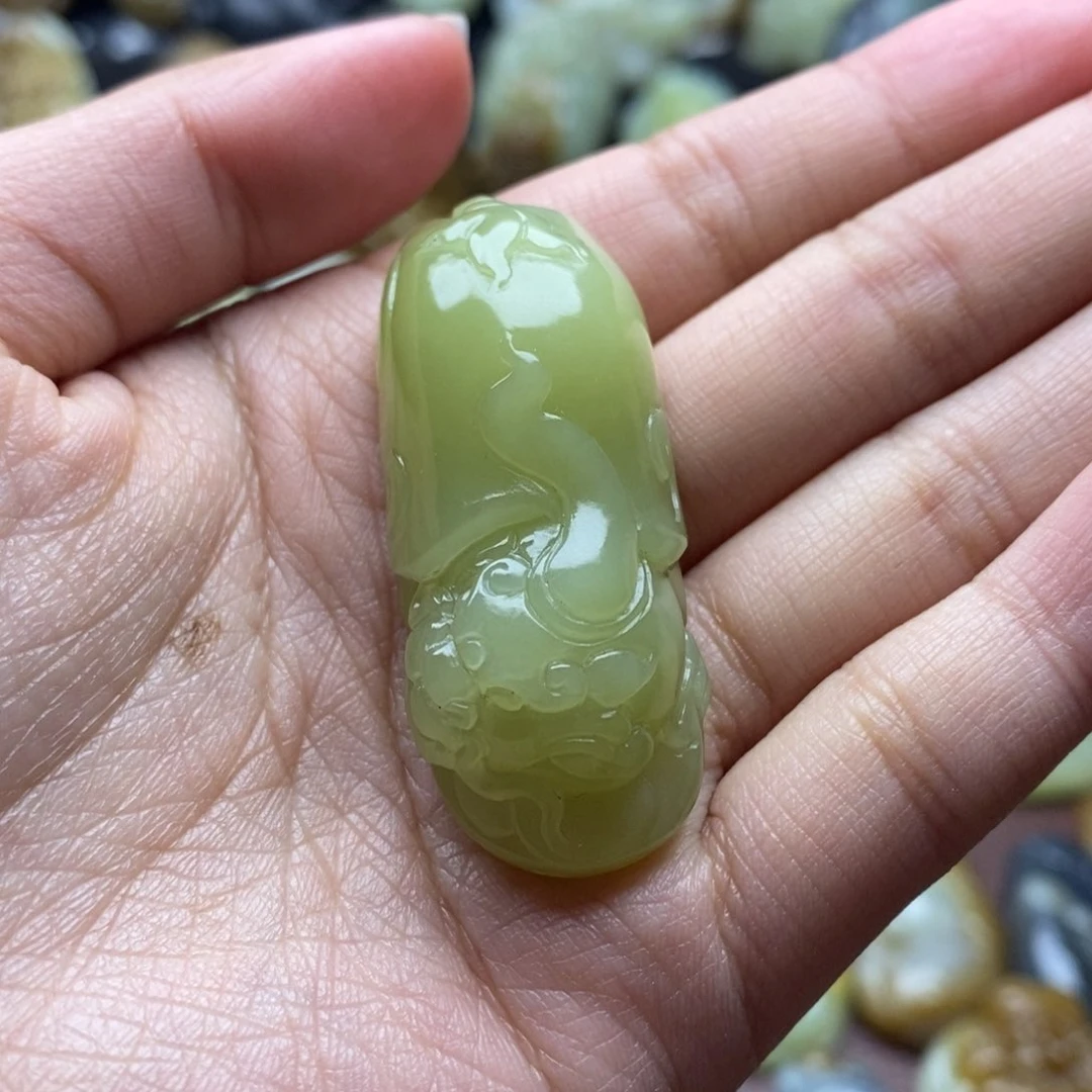 吊坠(不含链)未镶嵌和田玉（糖玉）