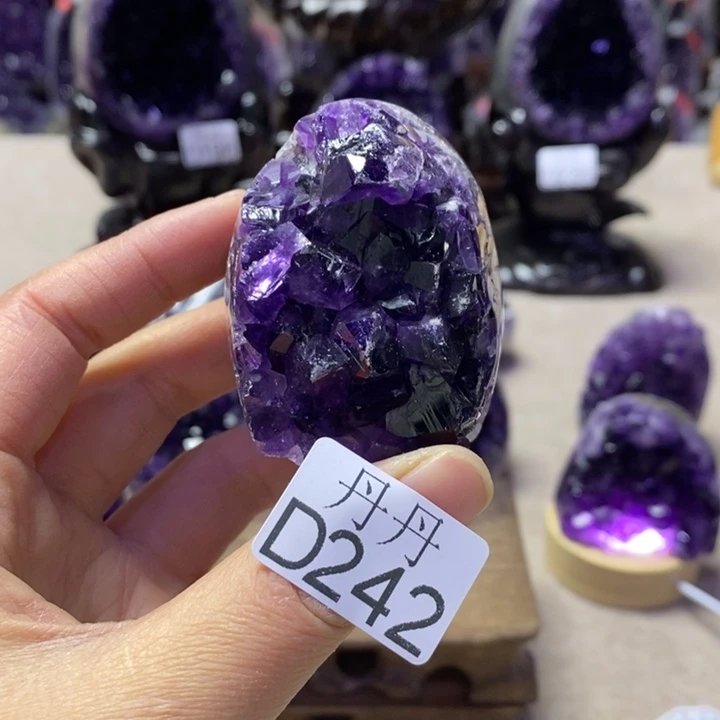 水晶大型摆件（非配饰）未镶嵌