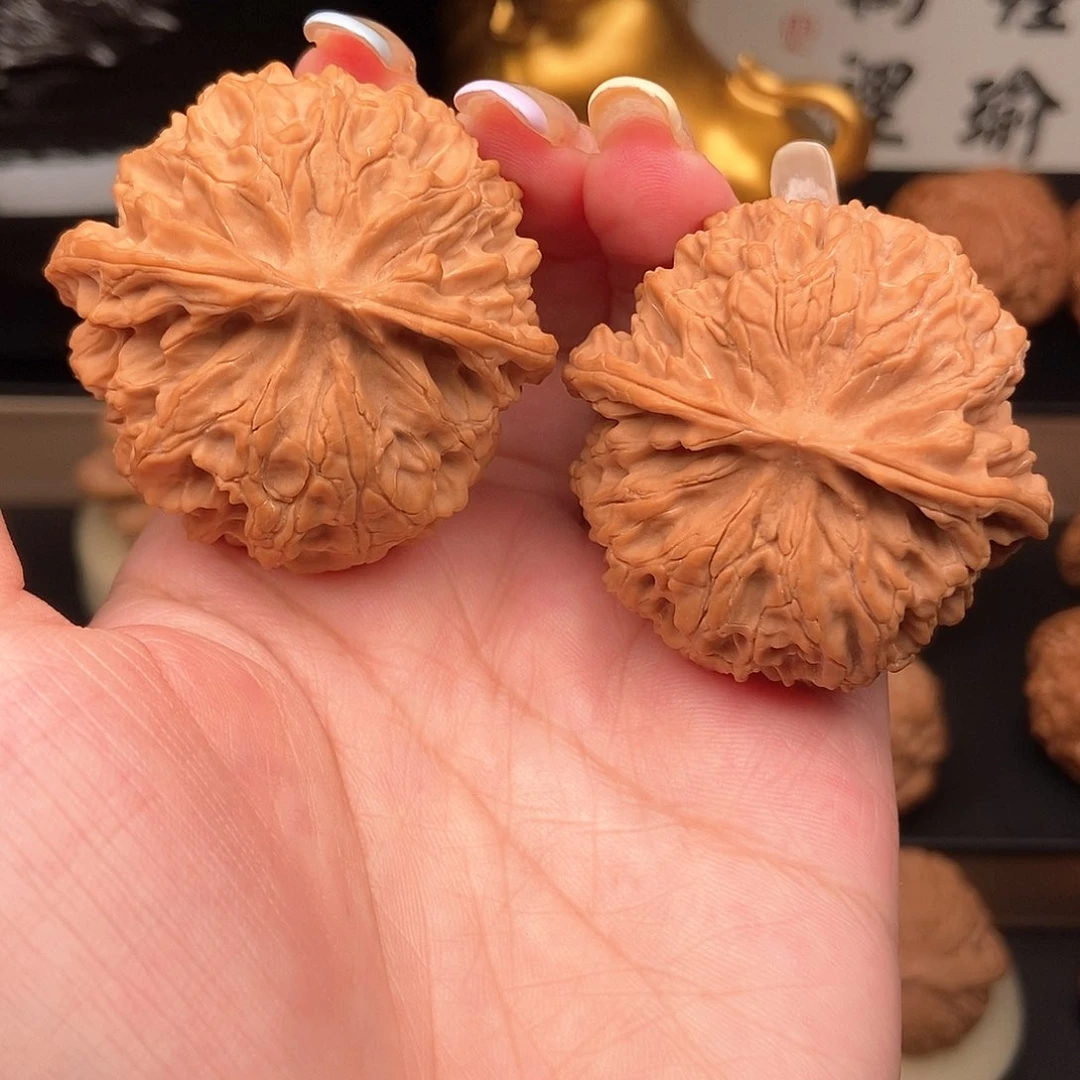 文玩核桃吊坠44苹果园