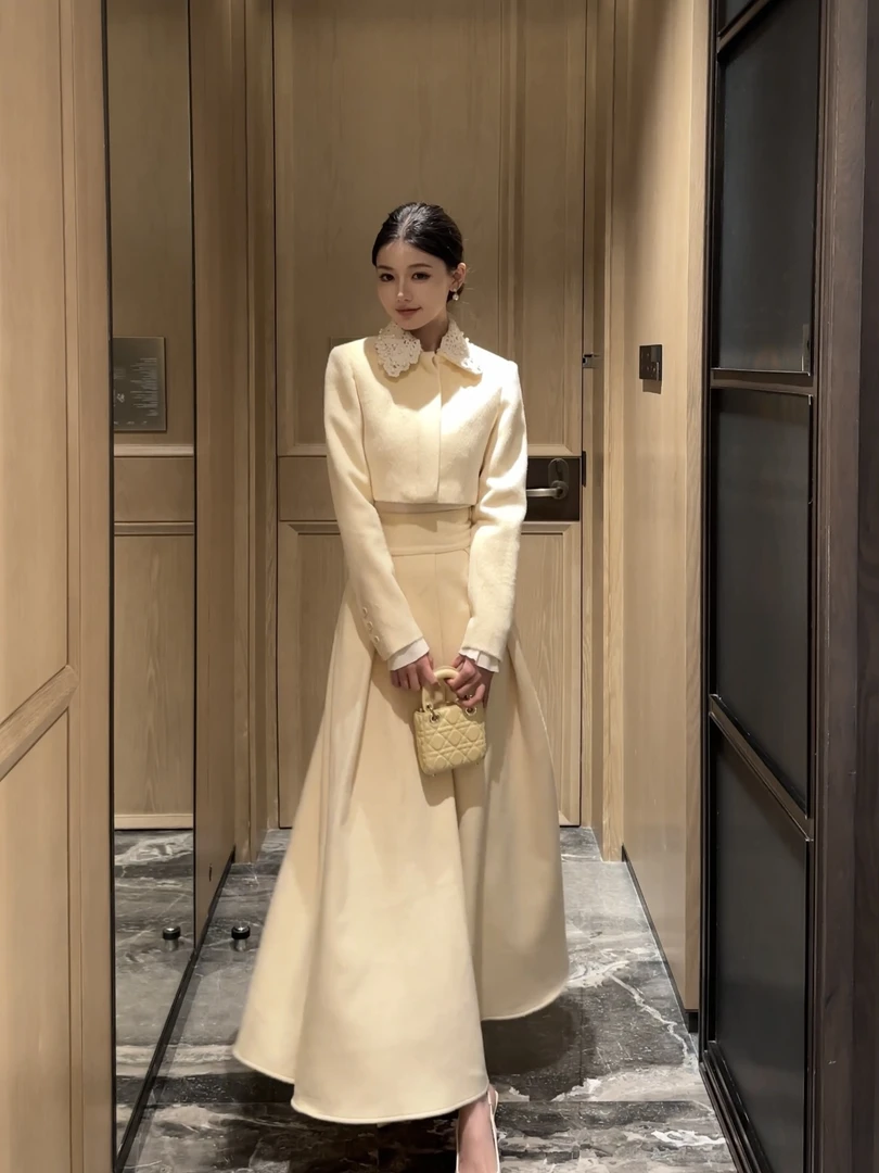 春日部【杏语淑仪】轻奢气质小香风韩系温柔上衣半身裙套装01277