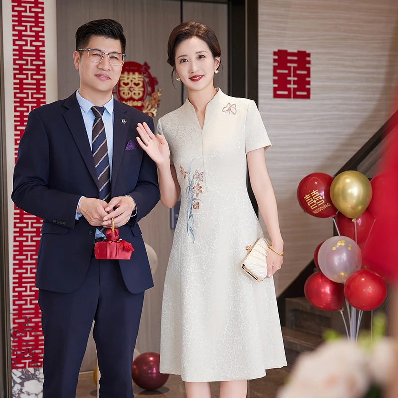 朵妮娜礼服中国风婚宴婆婆妈妈旗袍气质婚庆婚礼连衣裙高端1090