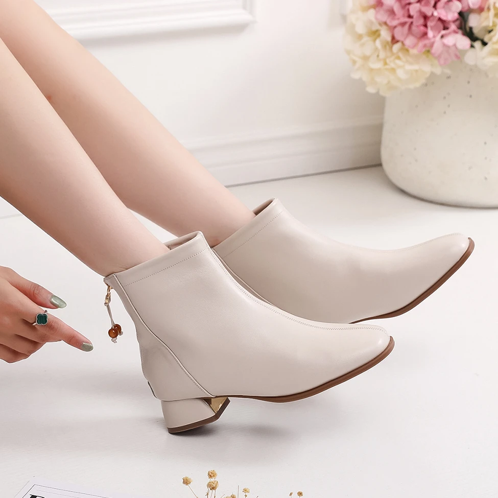 2025秋冬季马丁靴真皮短靴方头单靴百搭瘦瘦法式靴子粗跟舒适女鞋