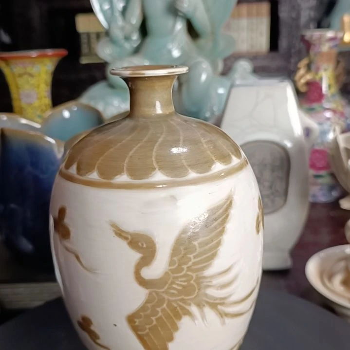 器型精美,线条流畅
