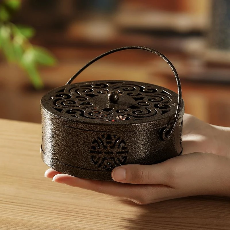防火蚊香盒镂空设计复古创意铁艺加厚带盖家用户外露营蚊香炉A798