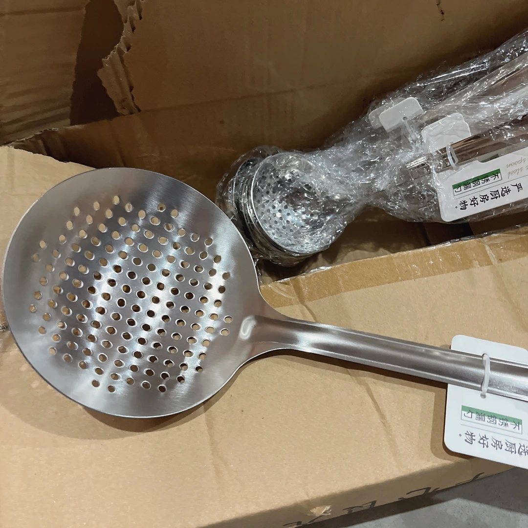 330不锈钢漏勺榉木手柄14公分