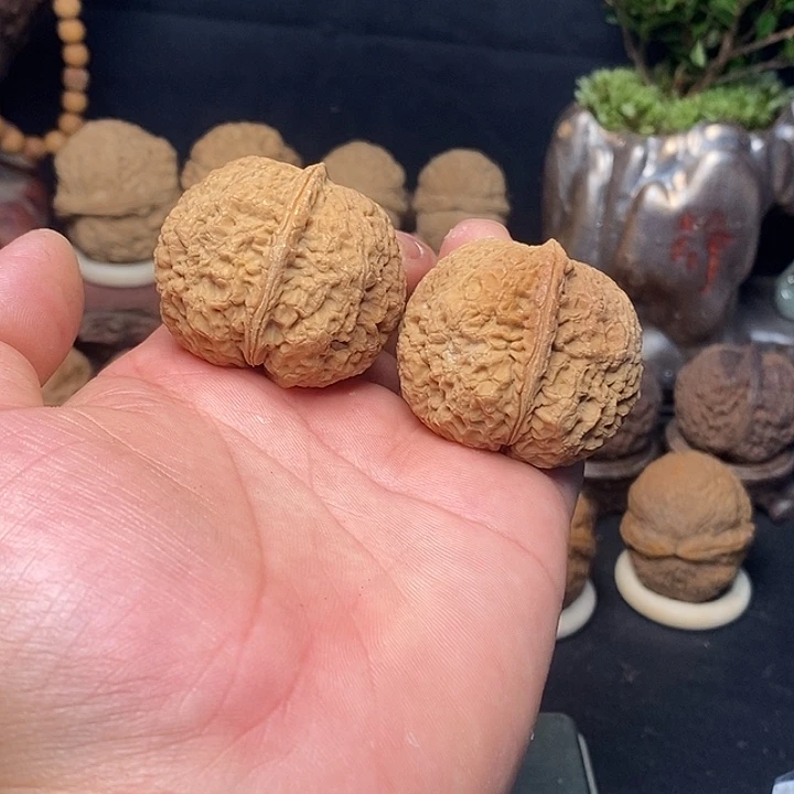 文玩核桃吊坠云南铁核桃26