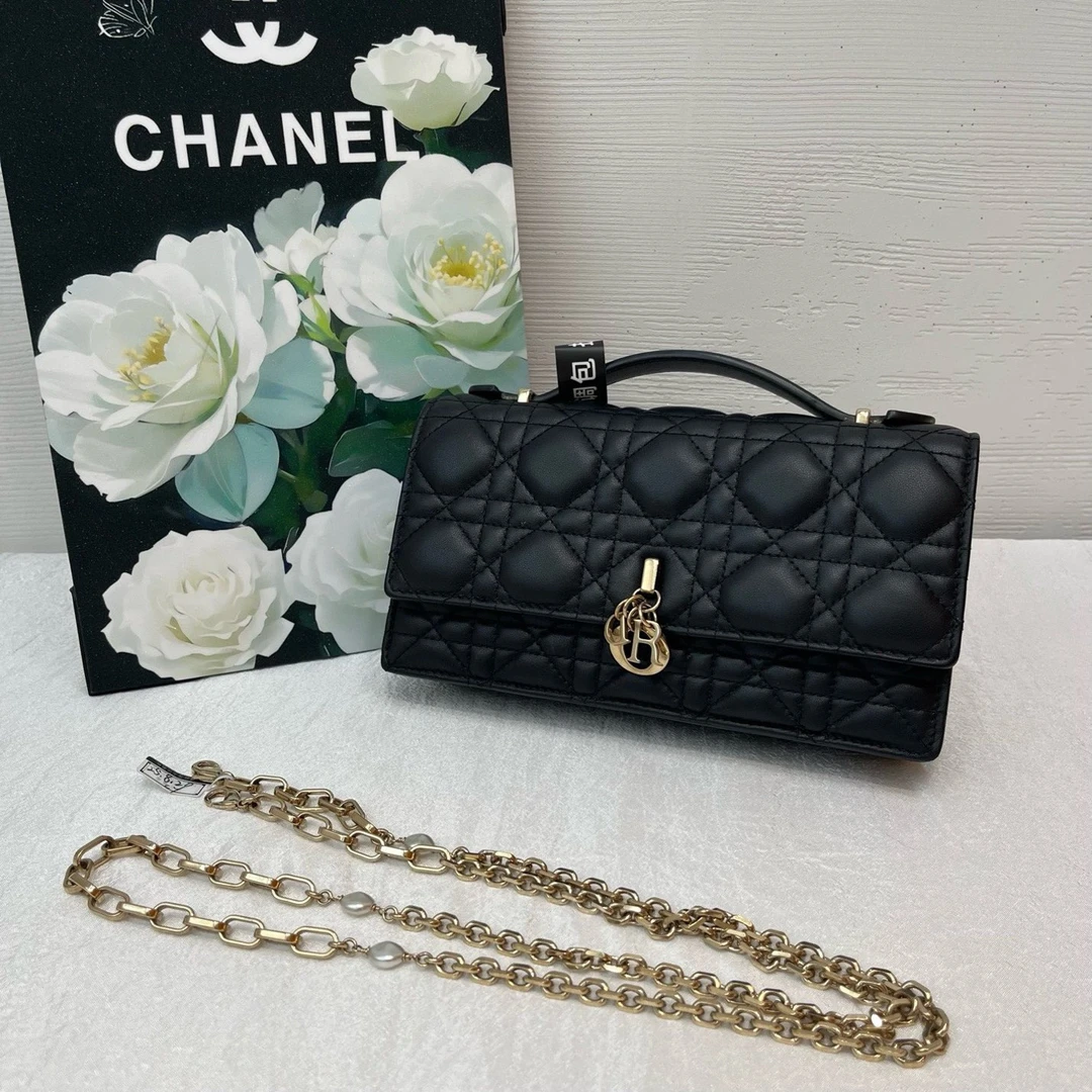 99新 DIOR/迪奥 /lady woc/珍珠链条包黑金 /22年