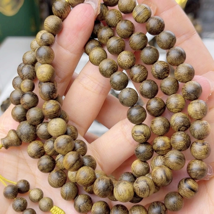 沉香手串越南芽庄老白棋古董老料满留疤0.8×108
