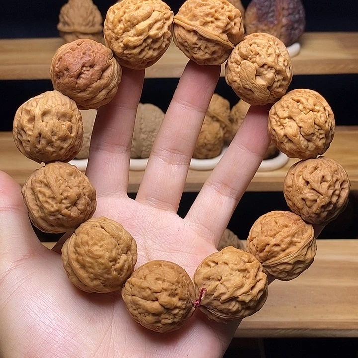 吊坠文玩核桃手串