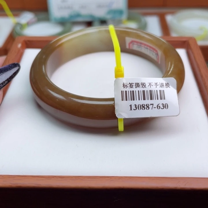 【闪购商品】未镶嵌手镯和田玉54