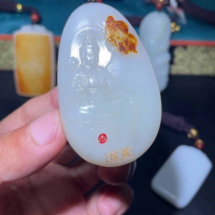 棒***C和田玉未镶嵌颈饰