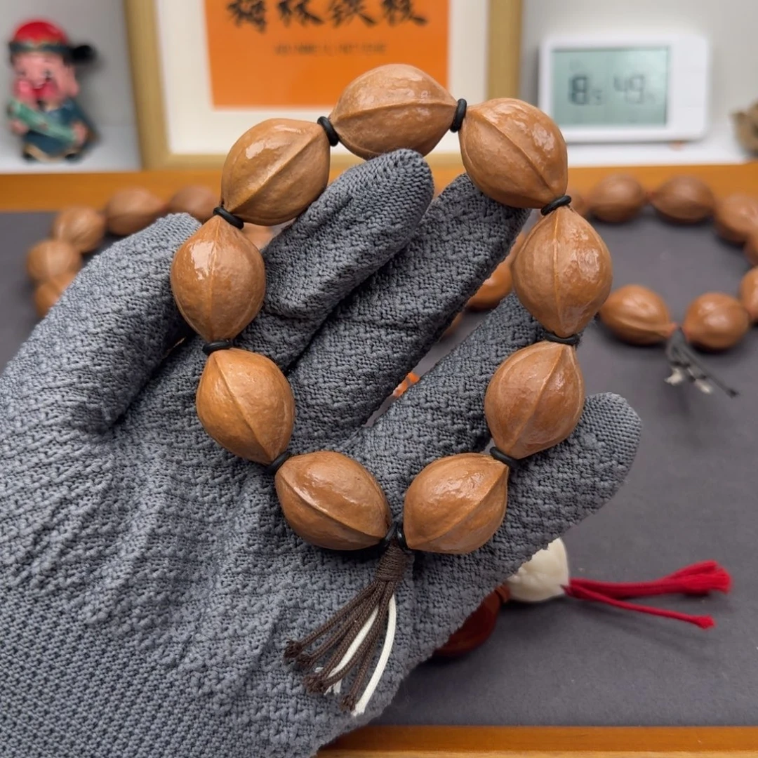 20*28精品梅林铁核手串