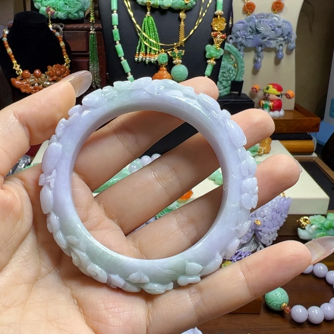 人***见翡翠未镶嵌毛衣链冰