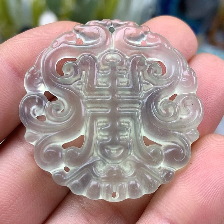 蛇纹石玉挂坠未镶嵌