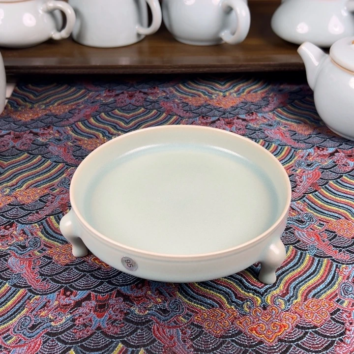 摆件仿古釉釉水三足洗