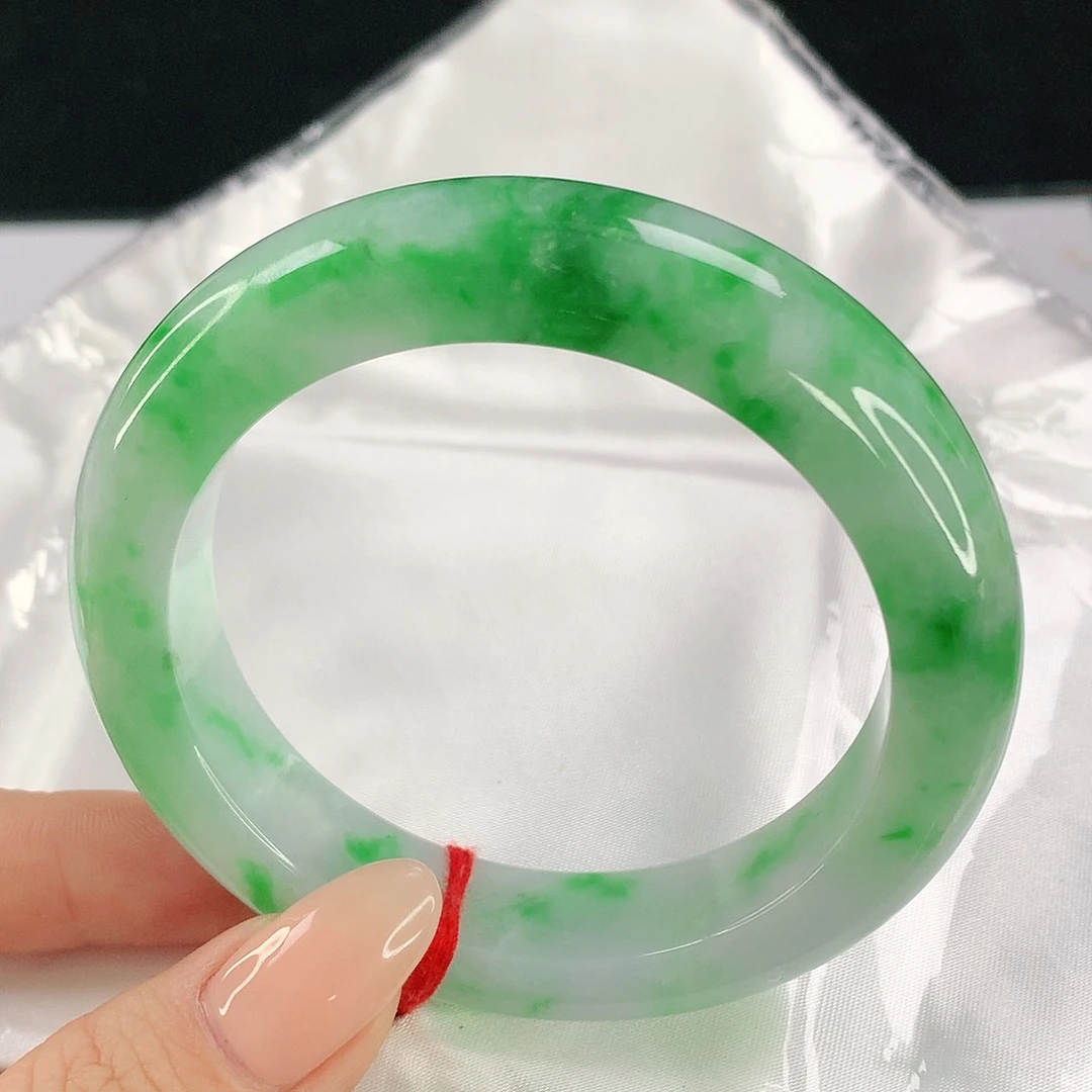 未镶嵌手镯翡翠821