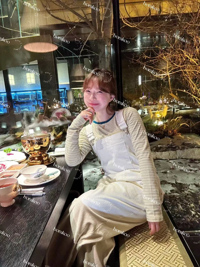 【BORAKOO】白色条绒背带裤