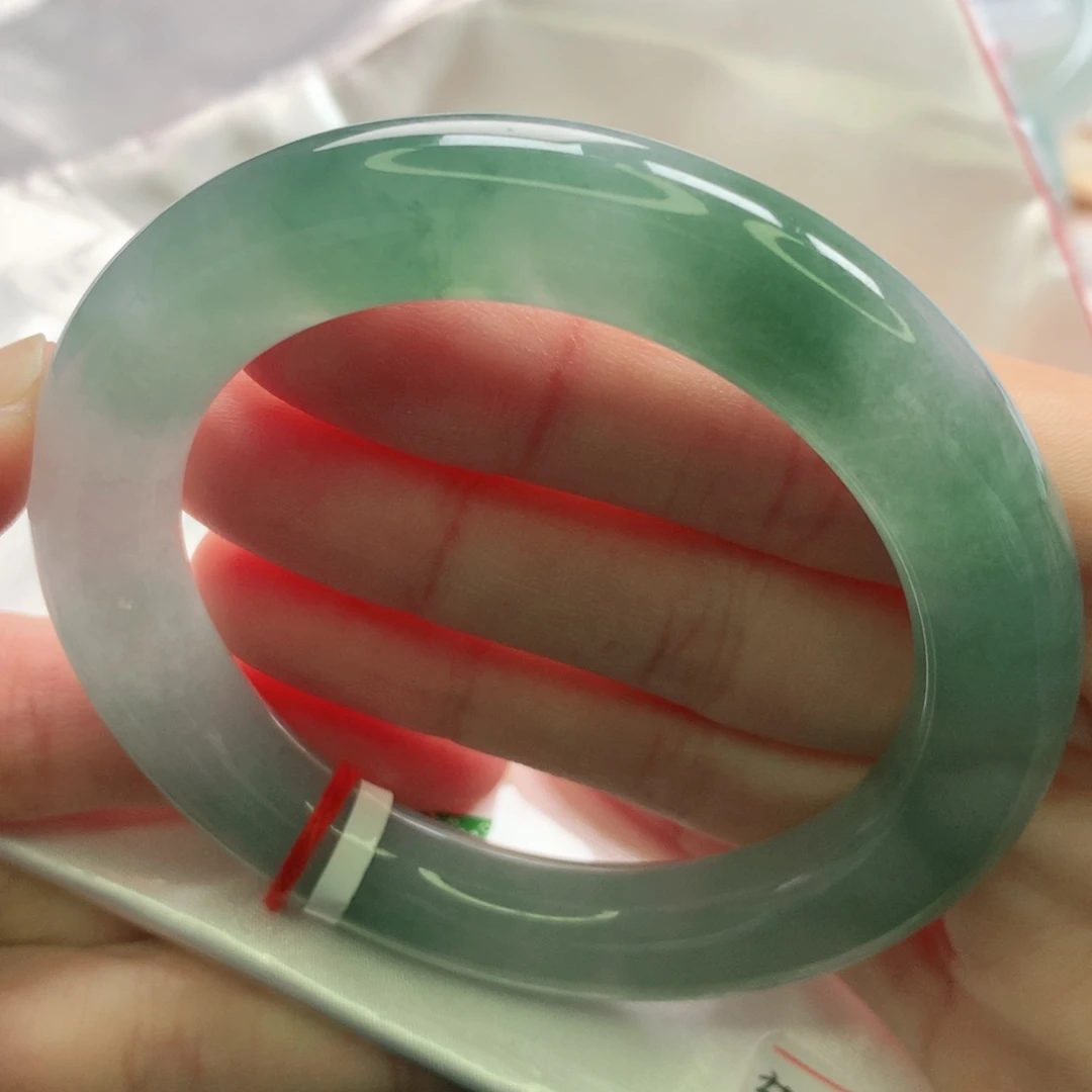 翡翠未镶嵌手镯缅甸5556胖圆