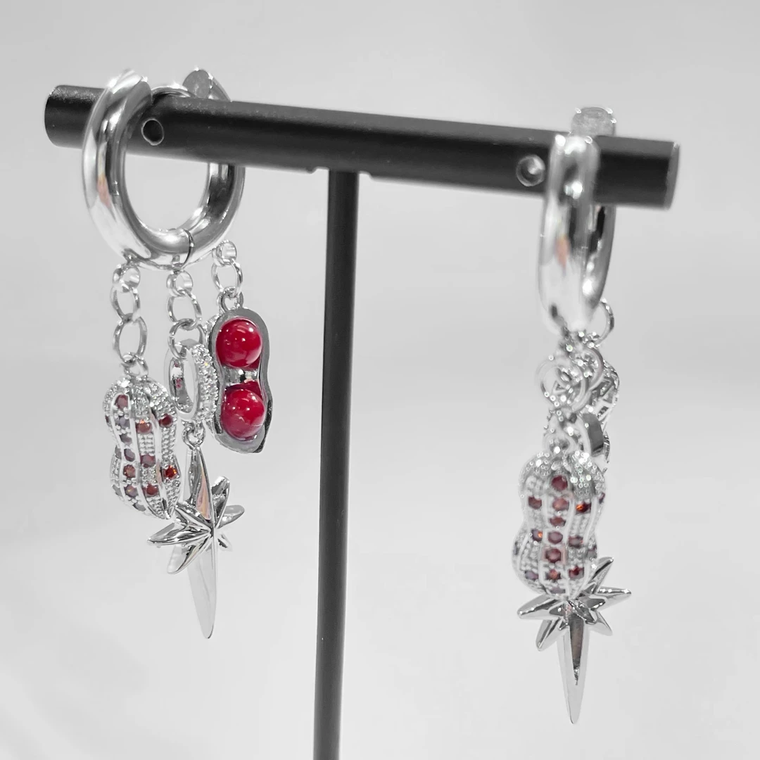 铜合金合成锆石耳饰 05237大琪原创蛇年新款国风红珠花生星芒耳环