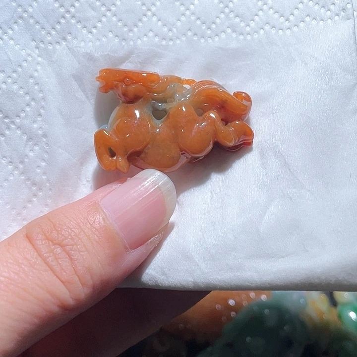 颈饰未镶嵌翡翠天