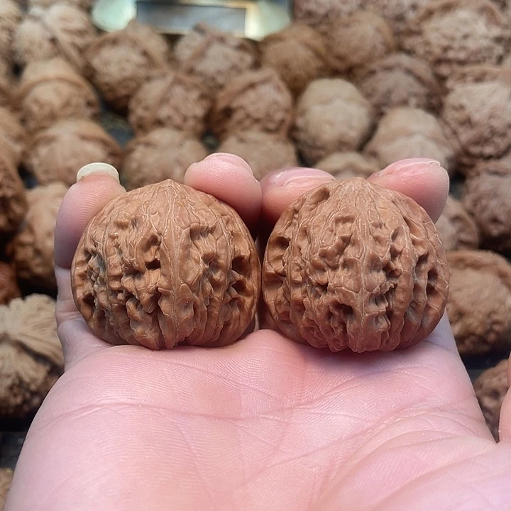 文玩核桃把件磨盘