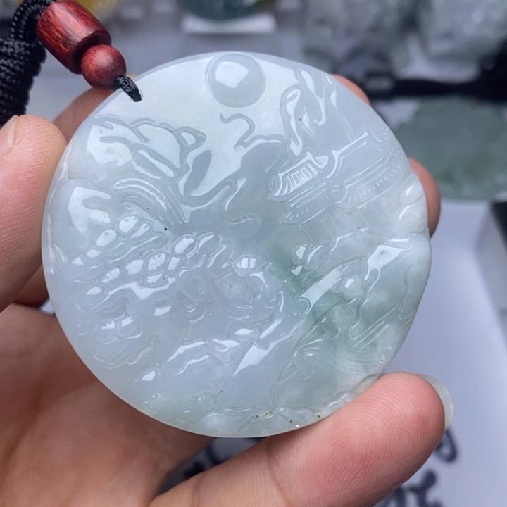 翡翠未镶嵌颈饰翡翠