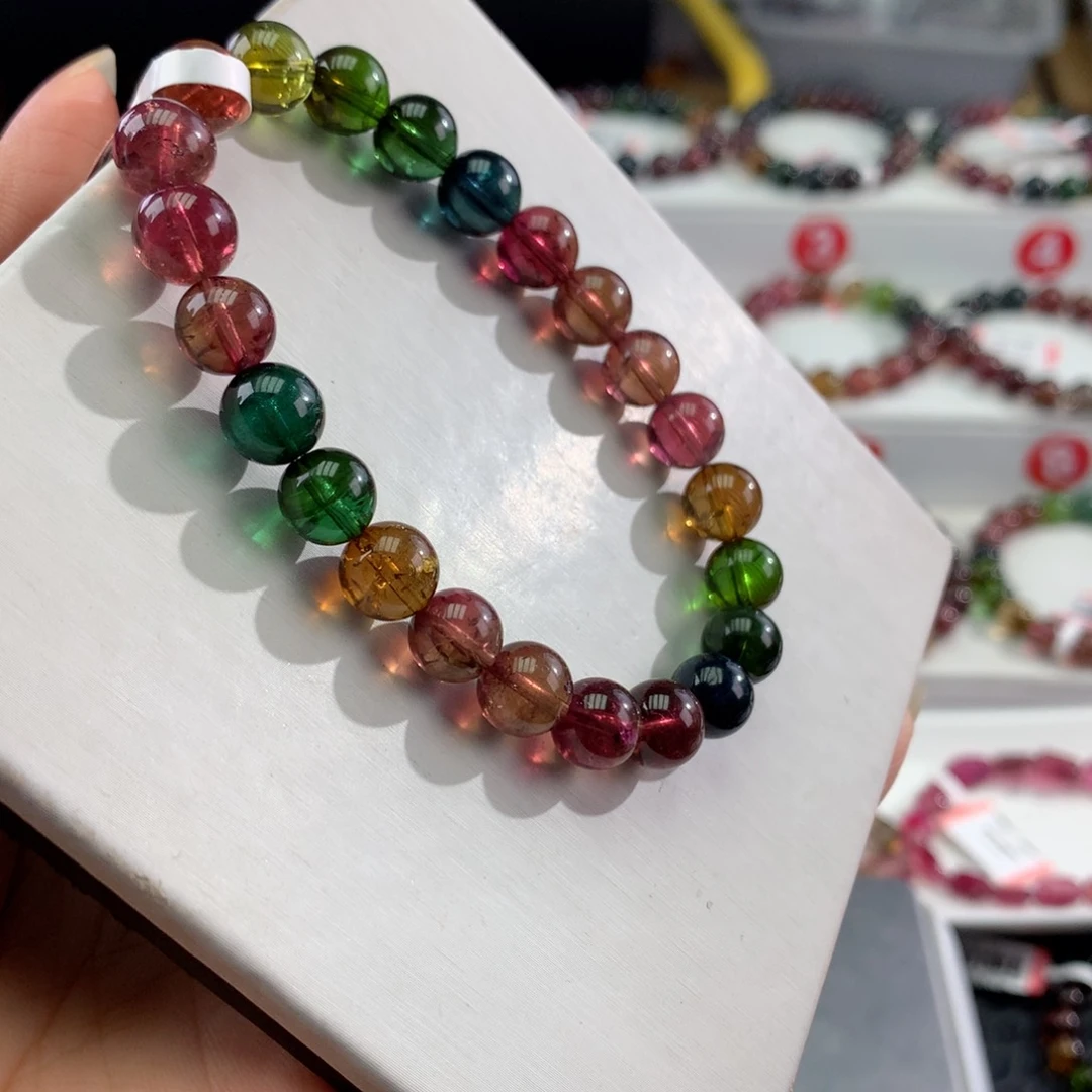 手链未镶嵌碧玺    8mm。