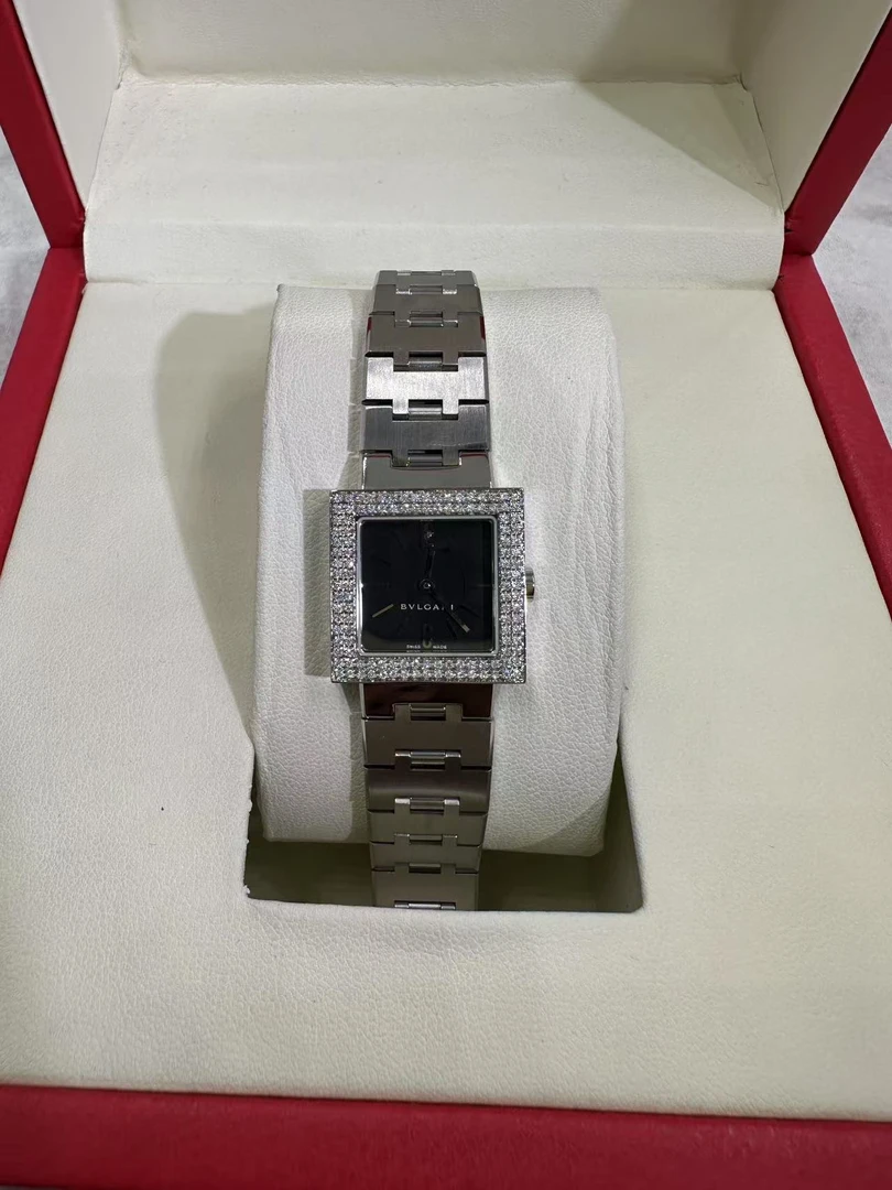 95新 BVLGARI/宝格丽 石英腕表/表径22/腕周16/256104095/yy