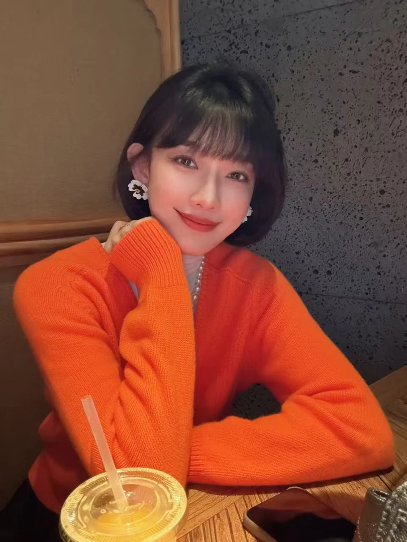 【Winnie】活力橘V领针织毛衣