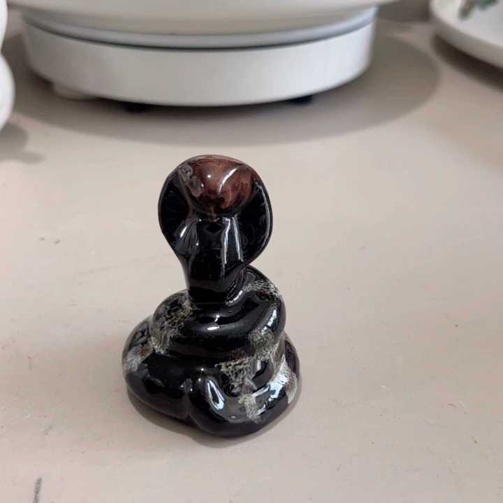 仡***人瓷片陶瓷制品蛇摆件