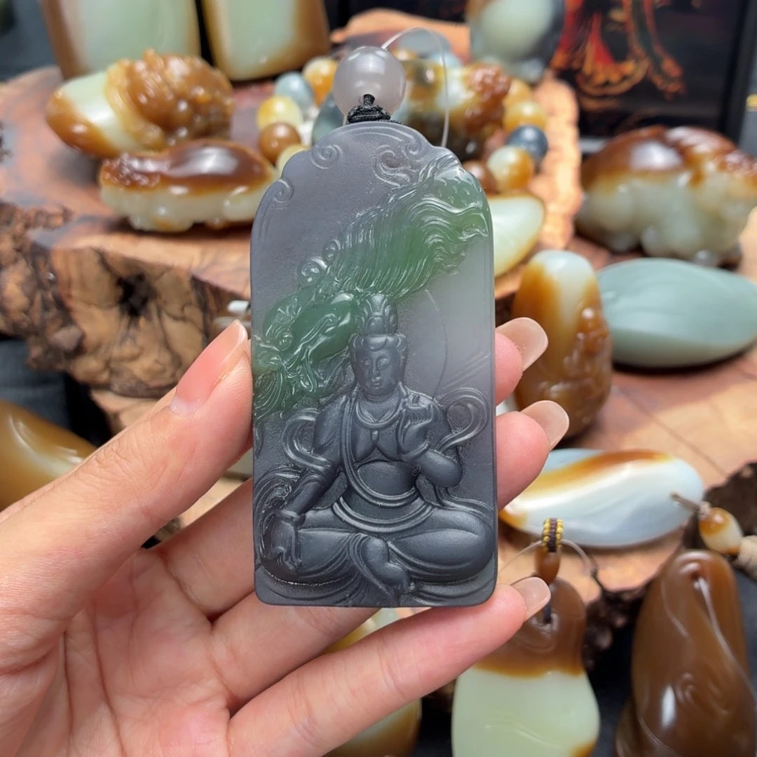 和田玉未镶嵌颈饰