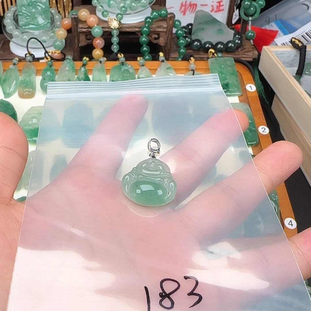 石英质玉颈饰银S925镶嵌小*