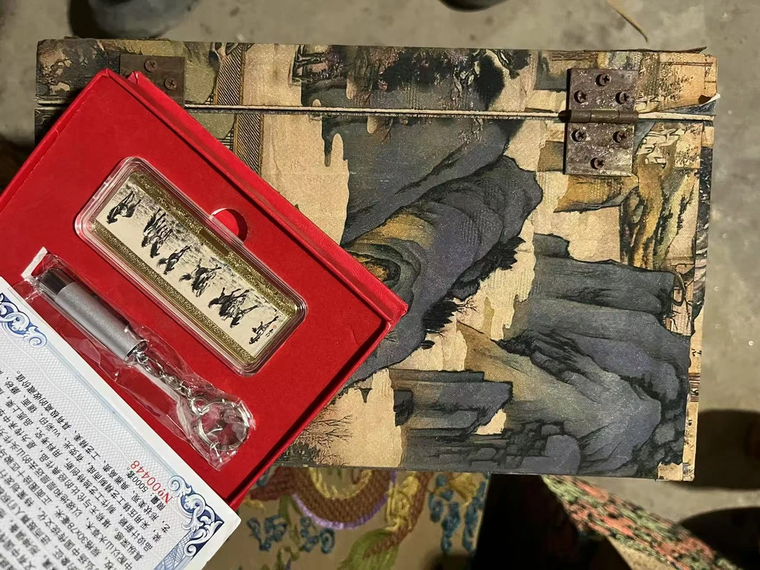 精品摆件真漂亮抄箱闷带红盒