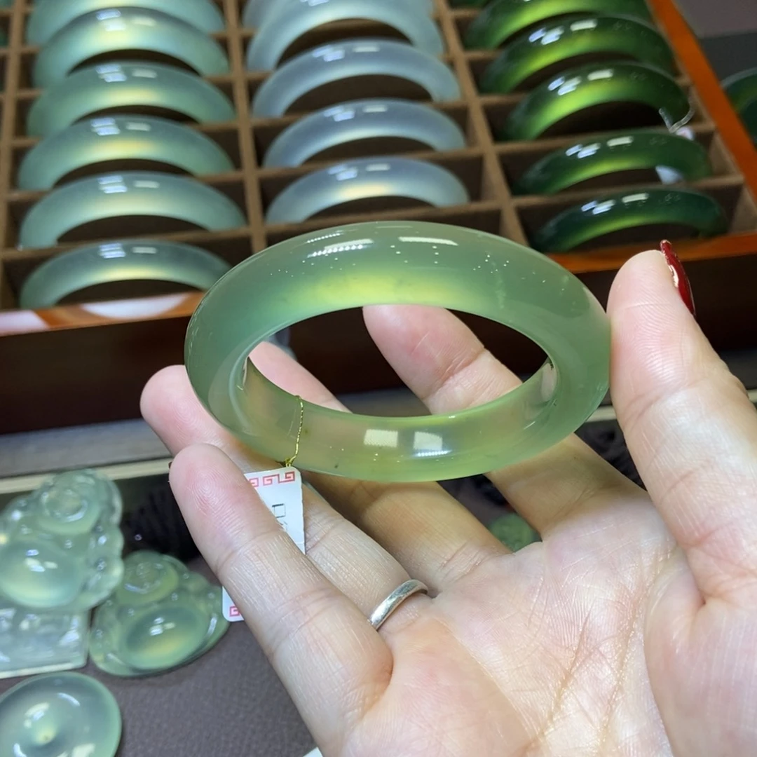 蛇纹石玉手镯51未镶嵌