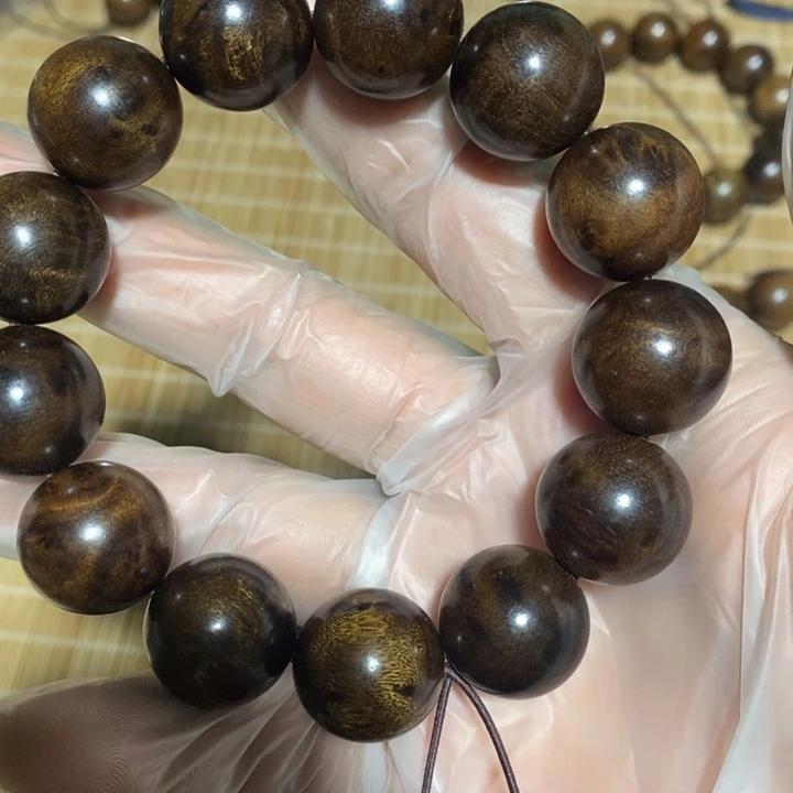 金丝楠权*小叶1.8手穿