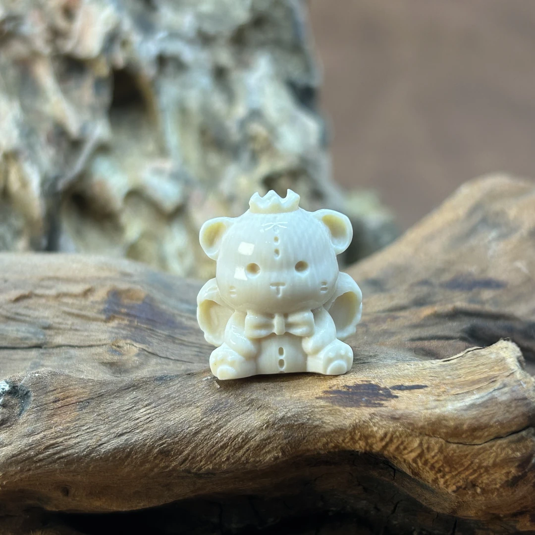 【一诺】精品原色雕刻猛犸牙 小飞熊DIY配饰约19*17*12mm