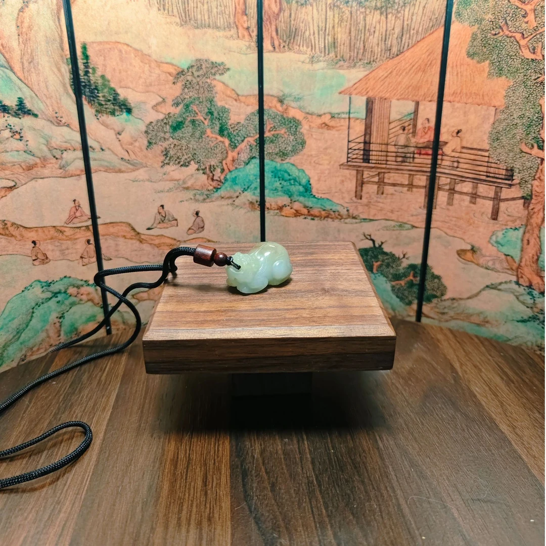 R和田玉貔貅吊坠1459