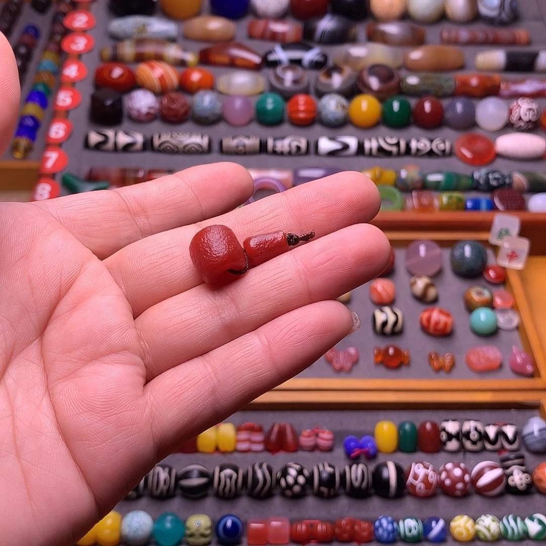 @***白玛瑙/玉髓未镶嵌颈饰