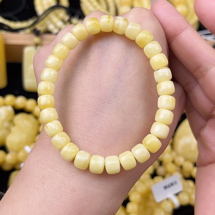 琥珀未镶嵌颈饰琥珀，