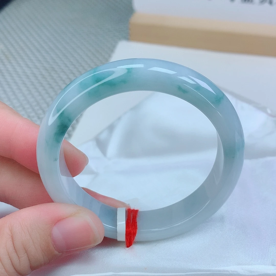 翡翠未镶嵌手镯53.8圈口