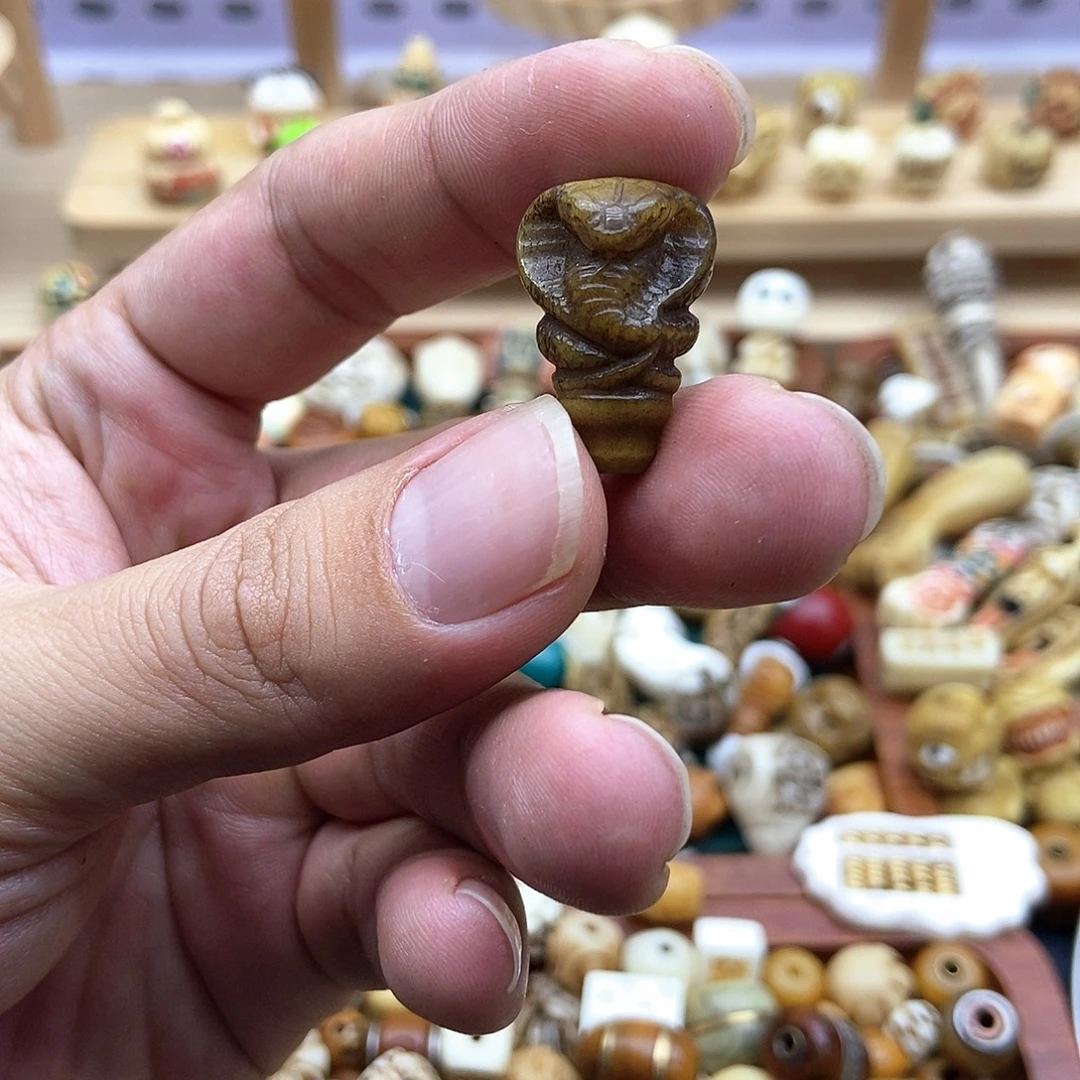 其他驼骨15毫米盘蛇三通