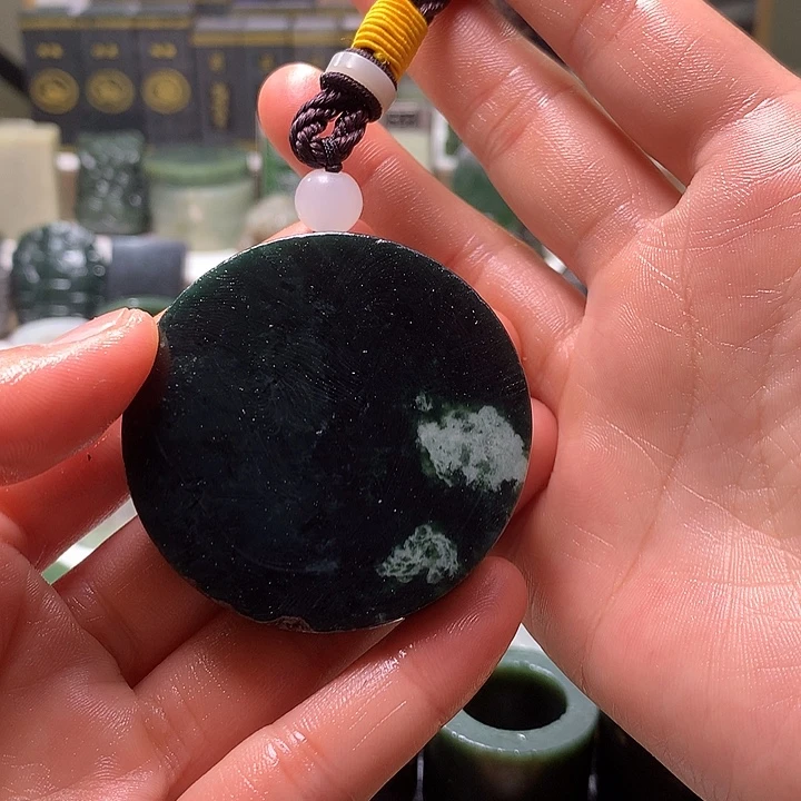 和田玉未镶嵌珠宝半成品