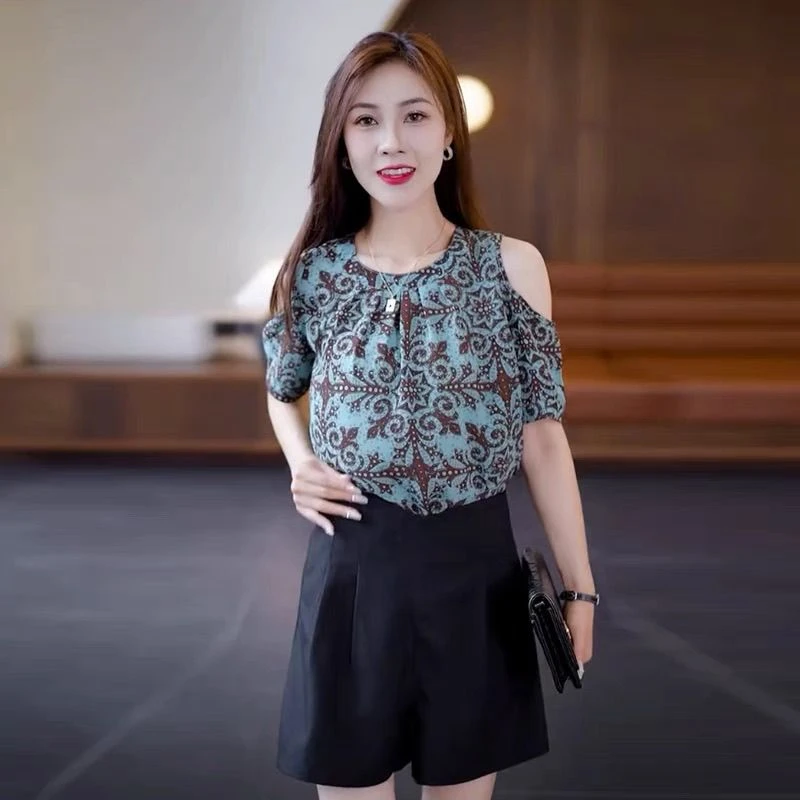 宽松型短袖夏季碎花圆领雪纺衫衬衫小衫遮肚百搭时尚洋气上衣气质