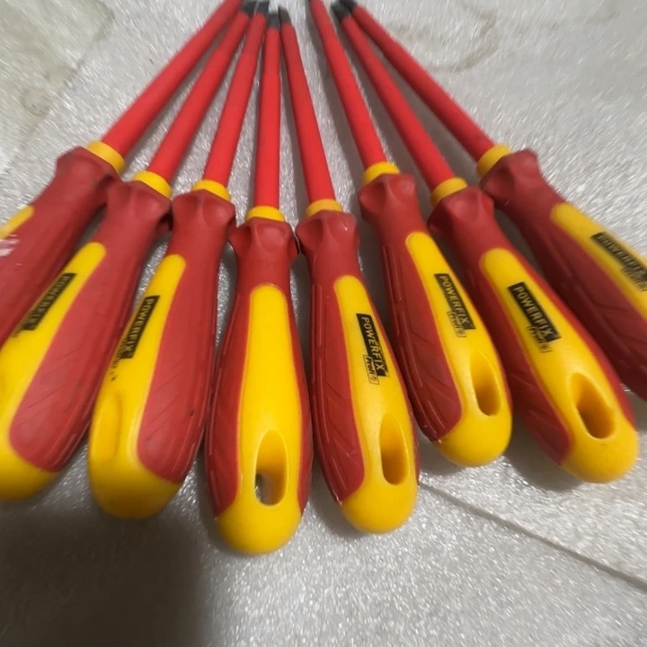 外贸5.5x125绝缘一字8把H34